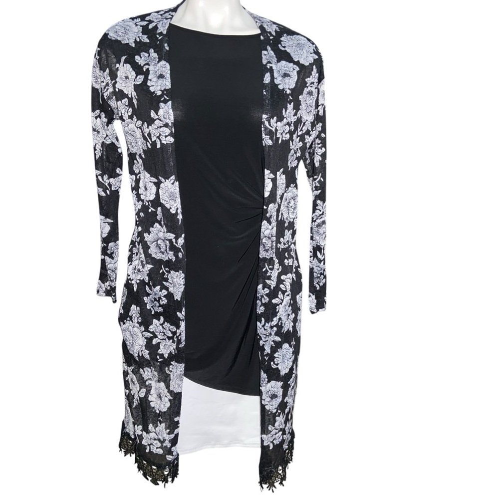 Women’s OneA Long Sweater Size Small Black/White Flowers - Picture 2 of 5
